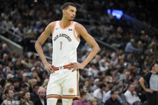 而大马丁在 而大马丁在