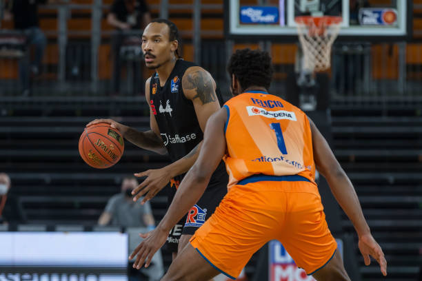 展现了个人 展现了个人